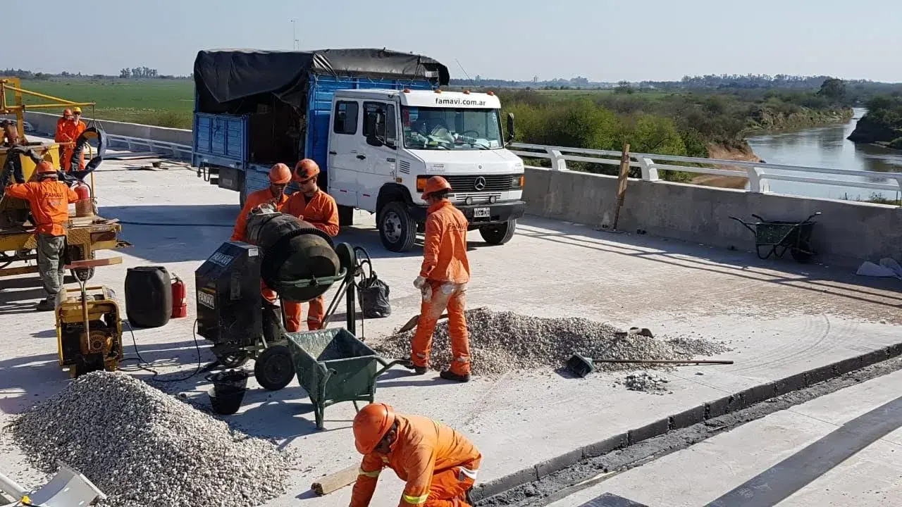Juntas Mecánicas vs. Juntas Thormack: Cuál Conviene para tu Puente